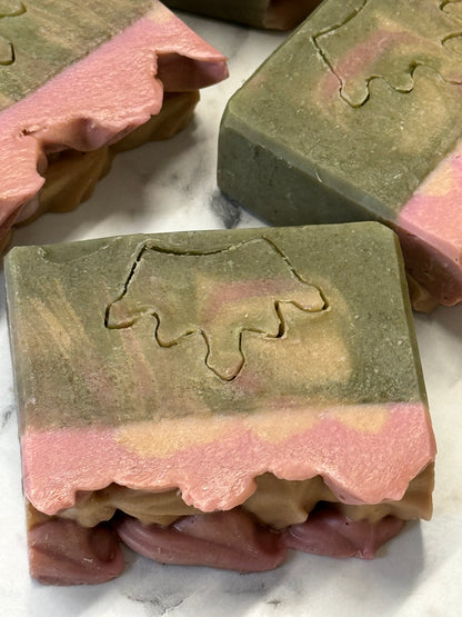 Leaf Moss and Meadow Soap
Limited Edition – Only 12 Bars Available!
Price: £6 per bar