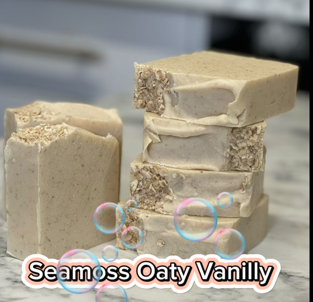 Sea-moss Oaty Vanilly Soap Bar.